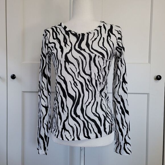 n:PHILANTHROPY zebra print long sleeve top - Picture 10 of 10